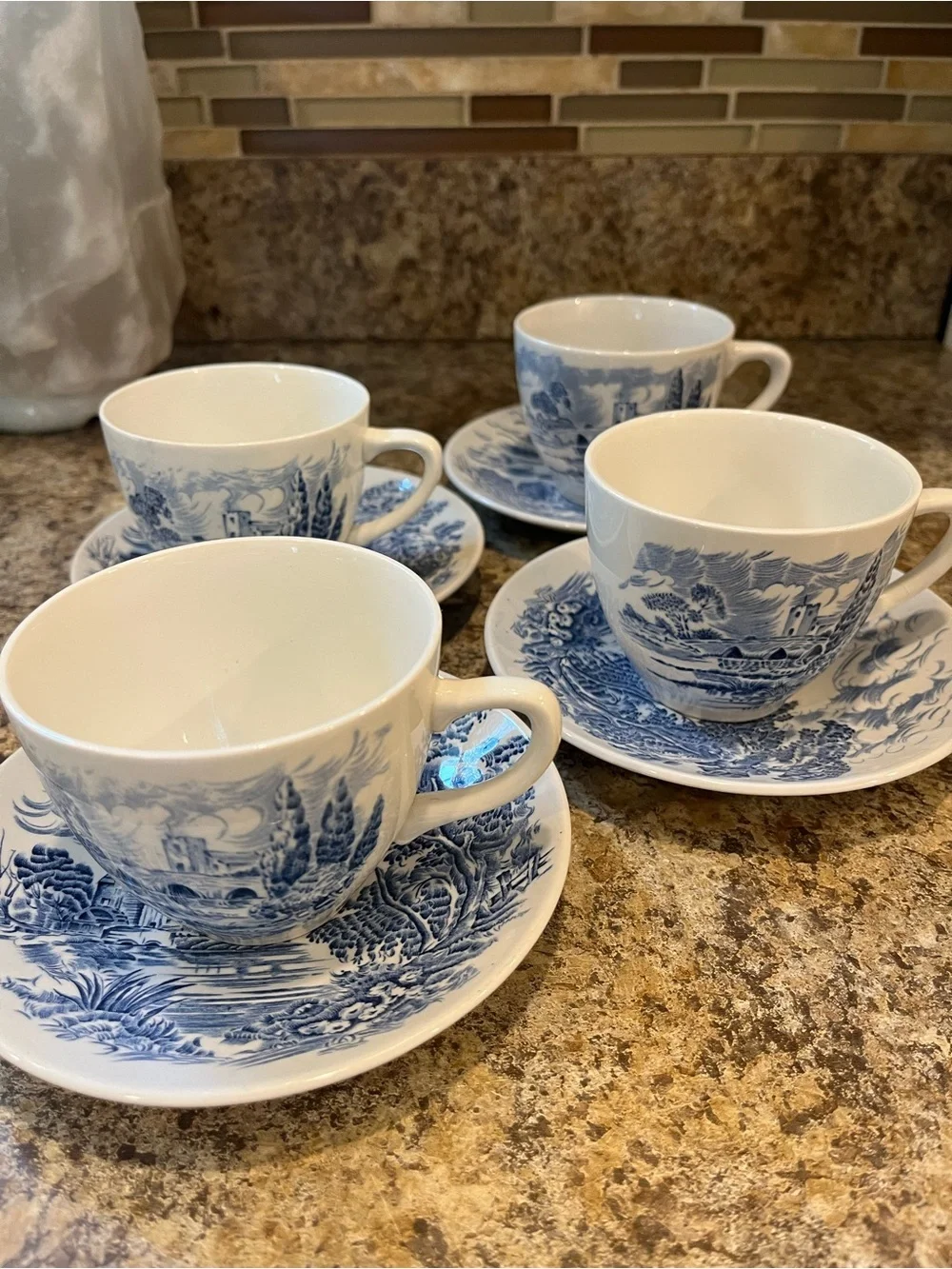 Wedgwood Countryside Teacups and Saucers Set of 4 Blue and White, England